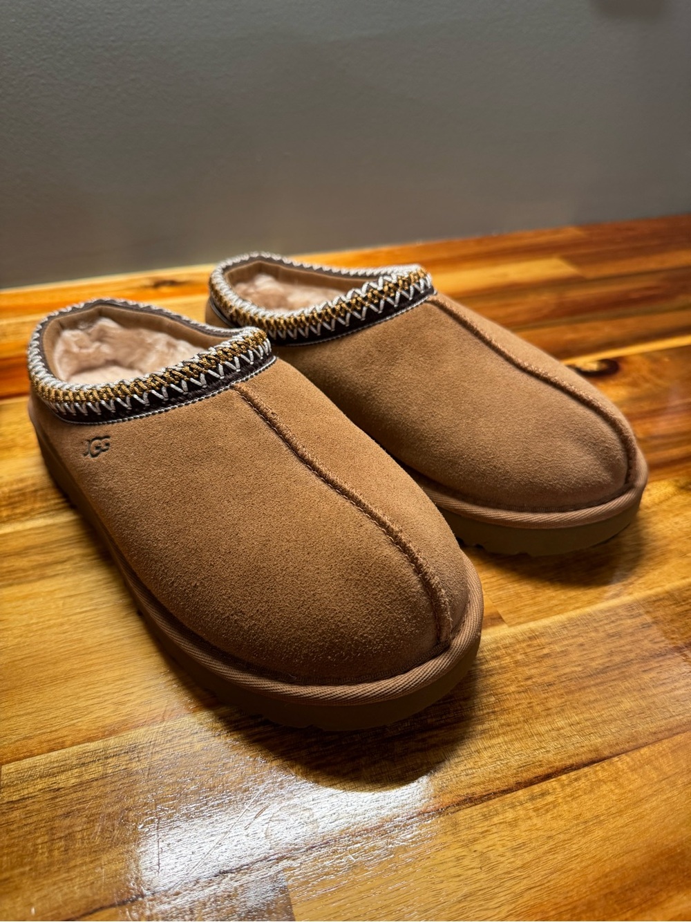 UGG Men’s Chestnut Suede Slip-On Mules